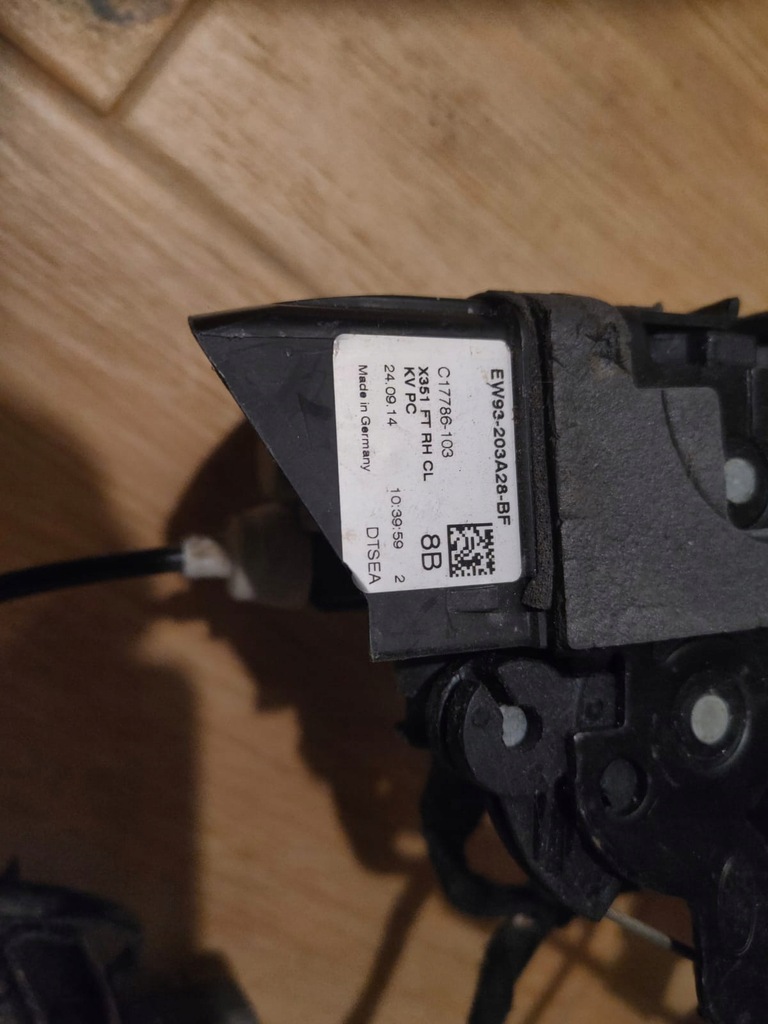 фото №5, Замок дверь jaguar xj x351 доводчик проводка левая правое задние дверь