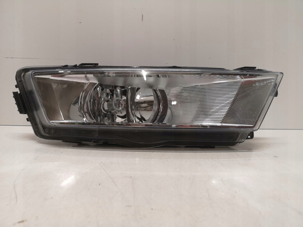 фото №1, Skoda rapid 12- протитуманна фара правий 5ja941700 повний