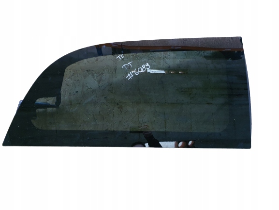 фото №1, Chrysler town & country 2015 стекло правая задняя