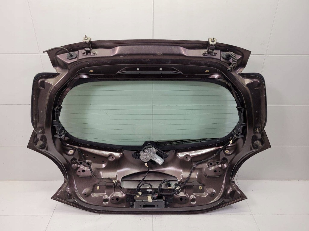 фото №6, Задня кришка багажника багажника peugeot 208 2015