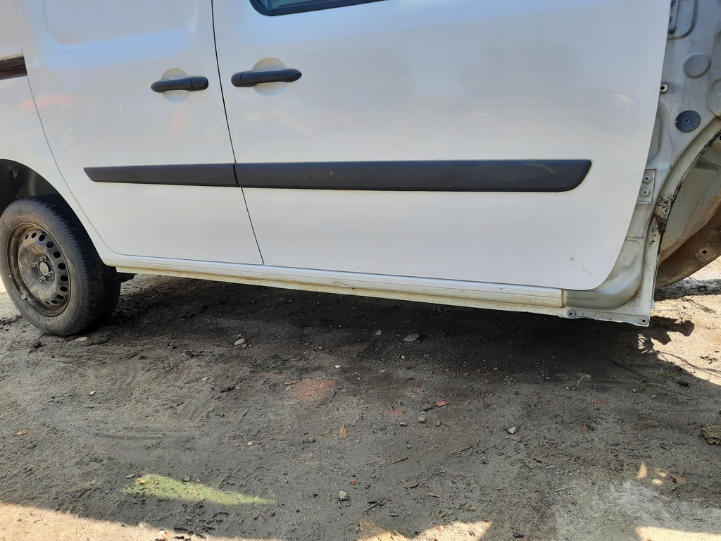 фото №1, Kangoo 18r поріг правий oqng