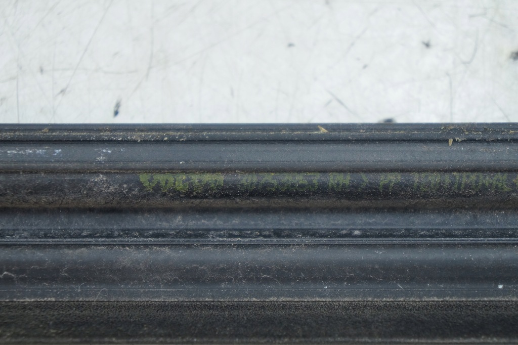 фото №5, Volvo xc90 молдинг ущільнювач двері правий задня хром 30753853