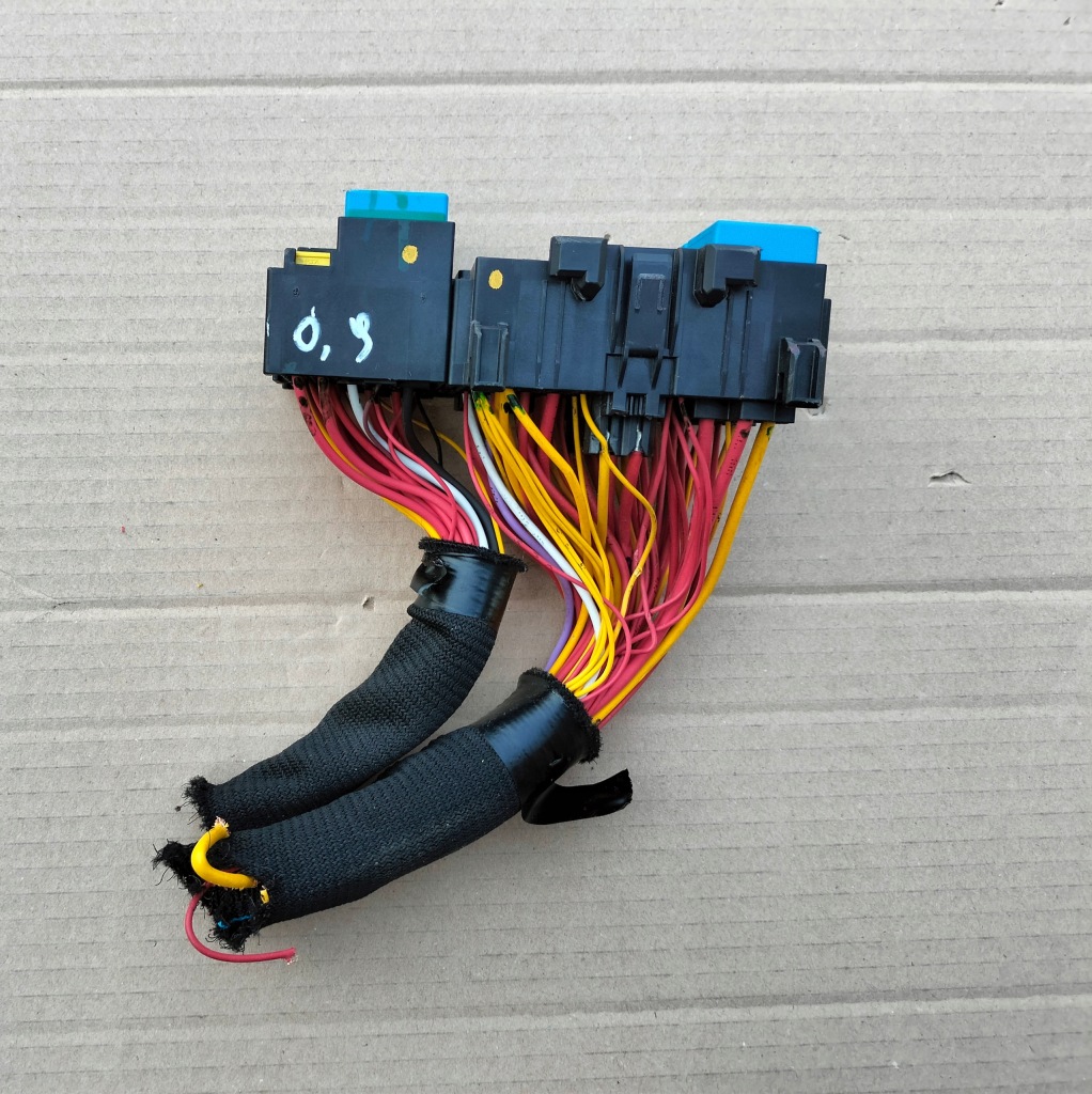 Купить Renault captur i коробка предохранителей