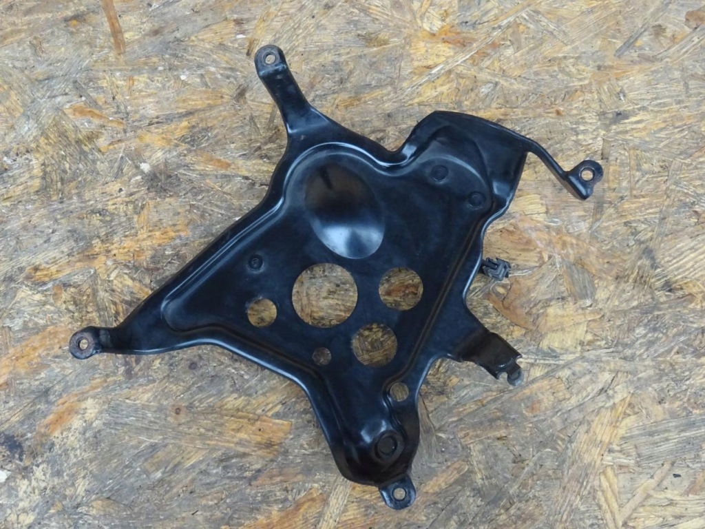 фото №10, Audi rs3 8p ttrs 8j rsq3 8u 2.5 tfsi cts cep кронштейн трубы впускной turbo