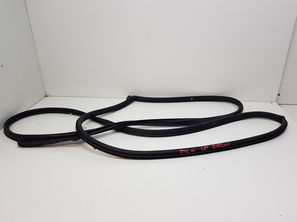 фото №1, Kia picanto iii прокладка двері лівий перед 2017-