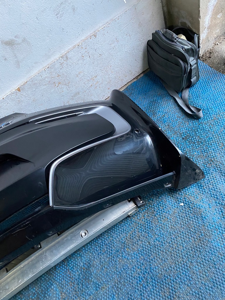 фото №13, Бампер задняя задний bmw i8 pdc 14-