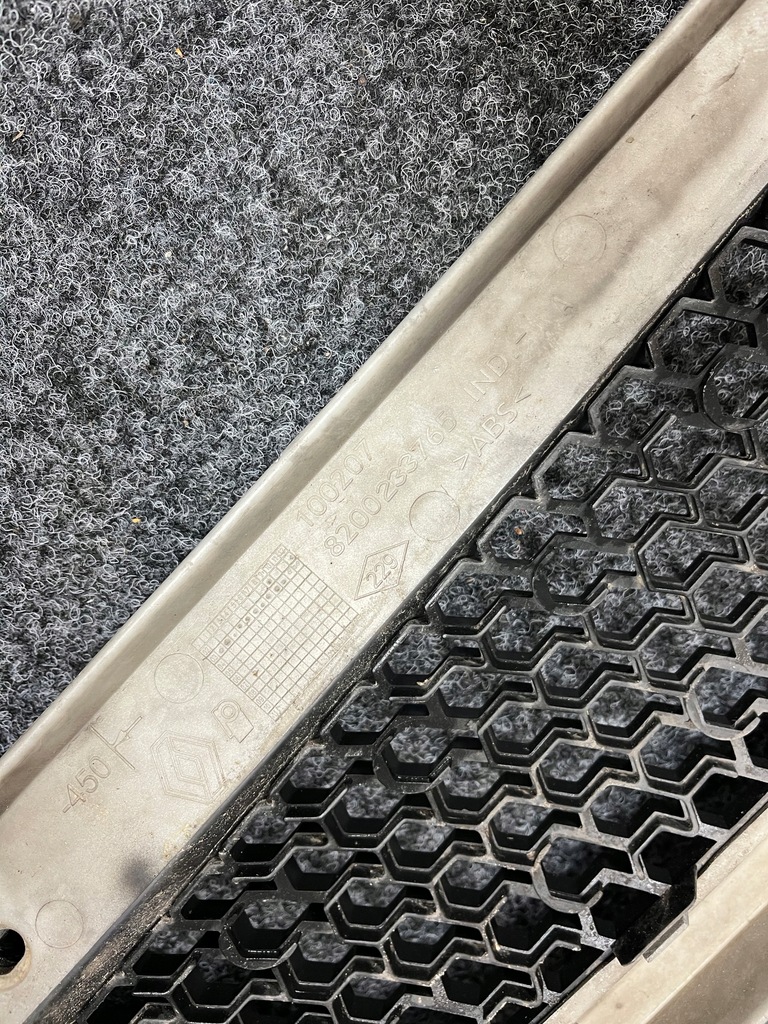 фото №11, Renault master ii решётка радиатора решётка радиатора радиатора 8200233765