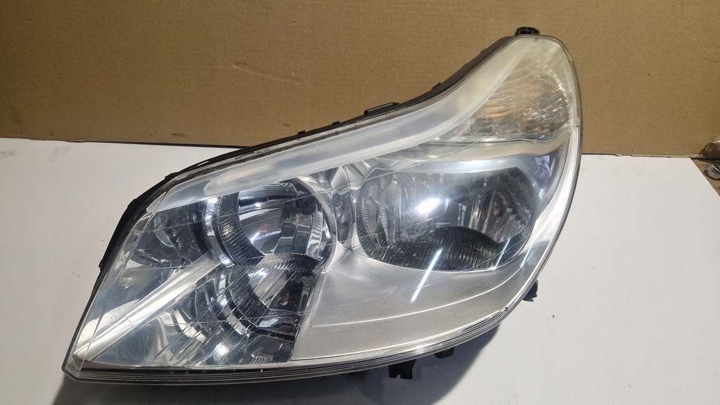 фото №1, Лампа левая передняя перед citroen c5 i lift 89900017