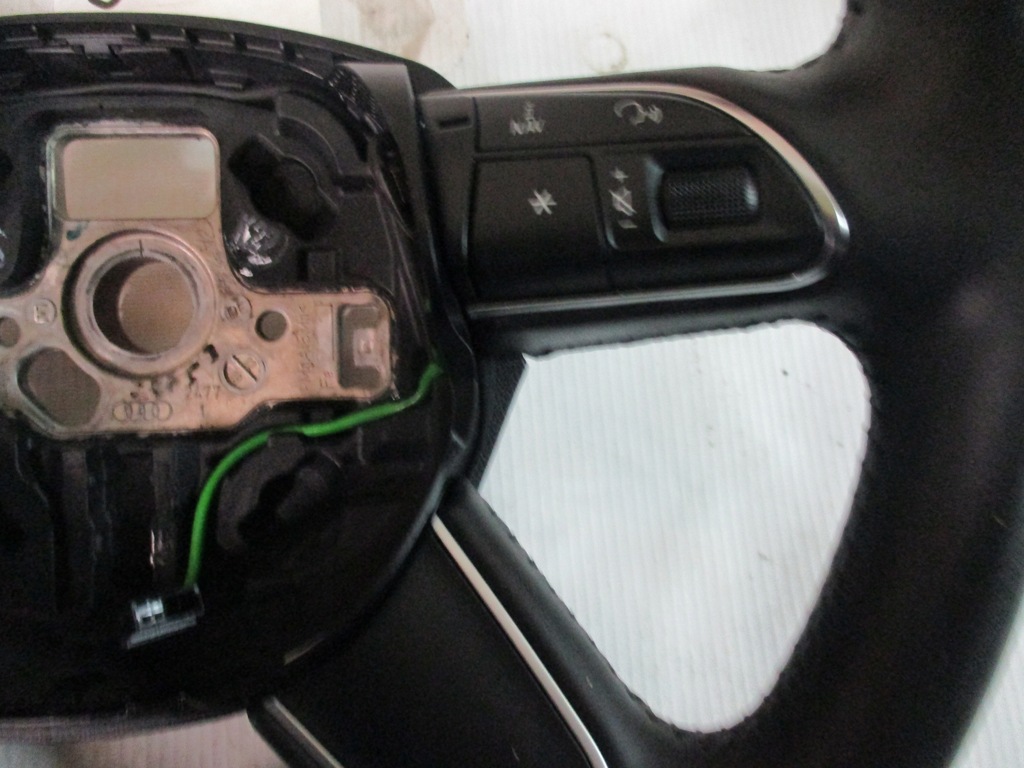 фото №5, Повітропровід audi q3 8u0