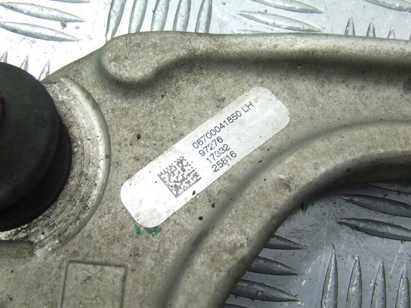 Maserati quattroporte vi рычаг левый перед 06700041850 Киев