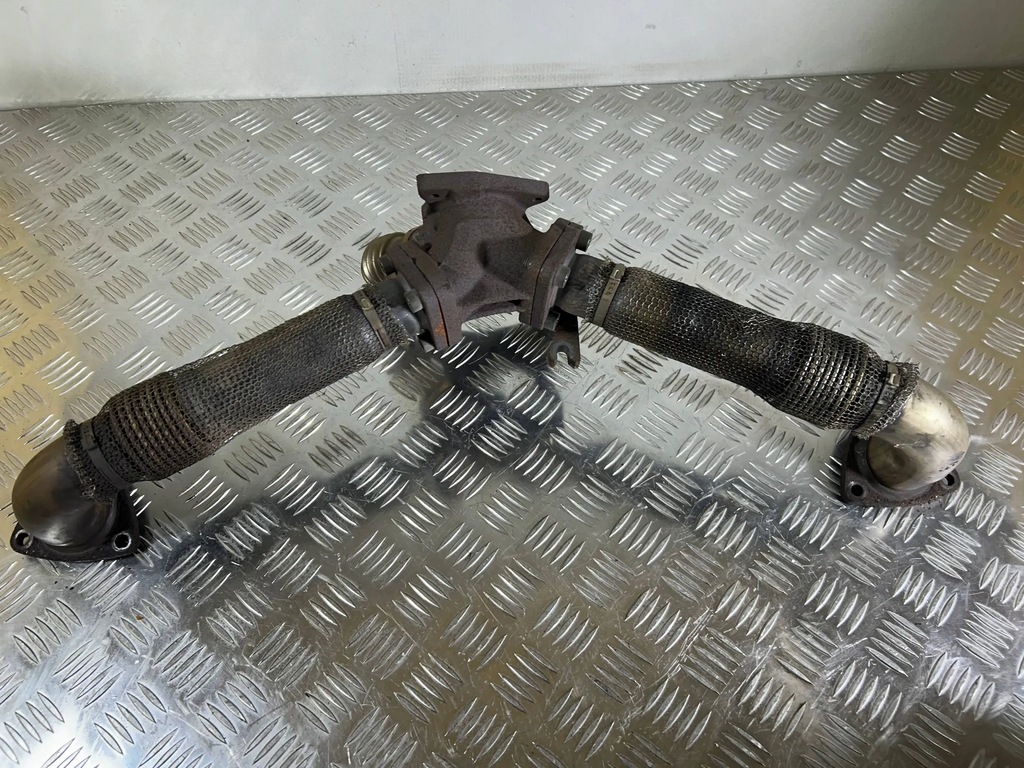 фото №1, Коллектор выпускной тройник audi q7 4l 3.0 tdi 059131799p