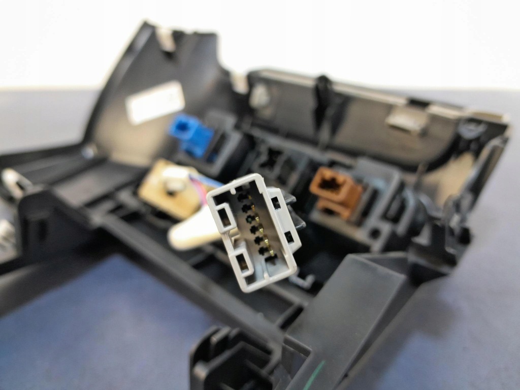 фото №5, Subaru forester iv захист консолі ліва 66075fj030