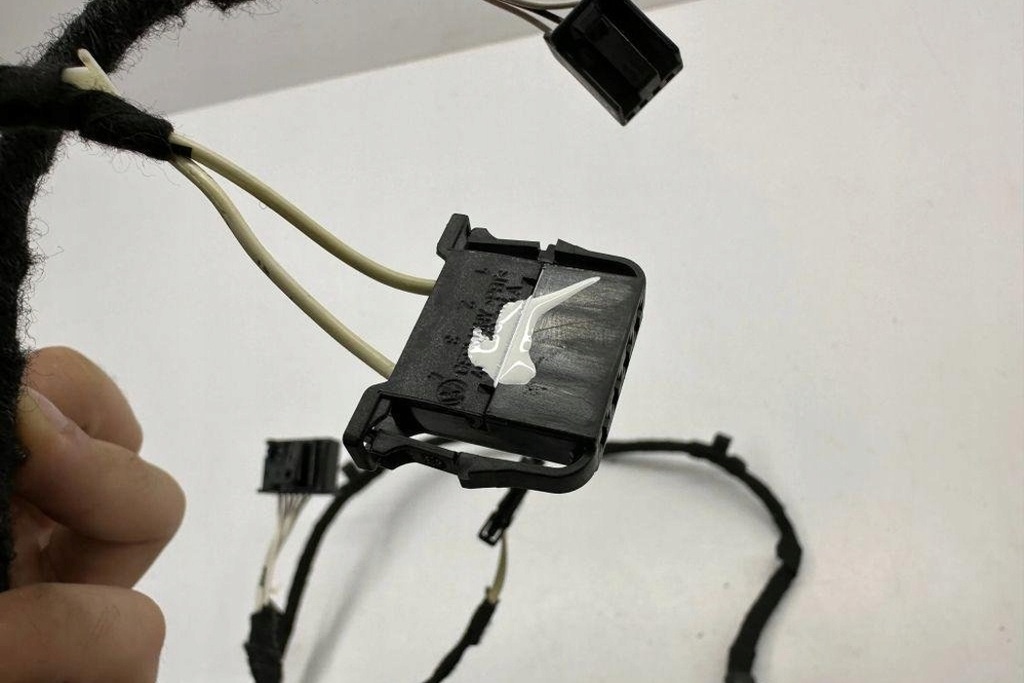 фото №8, Джгут задніх лівих двері vw 5g4971693t 1.6l дизель 2016