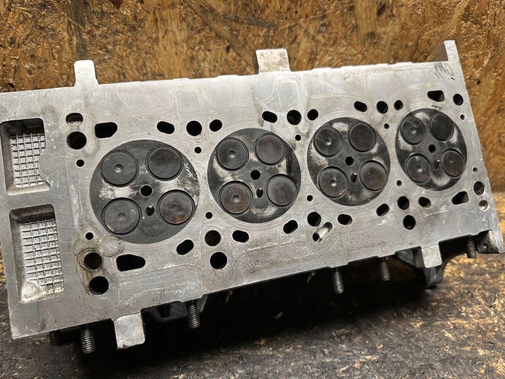 Головка комплектна 1.3 cdti z13dth 55188595 Недорого