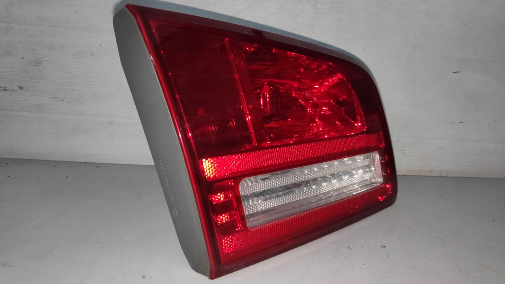 фото №10, Лампа задняя w крышка правая + левая kia magentis ii