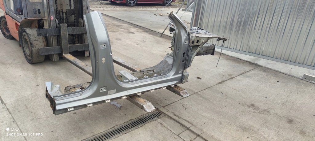 фото №4, Чверть поріг bok підкрилок права сторона audi a6 c7