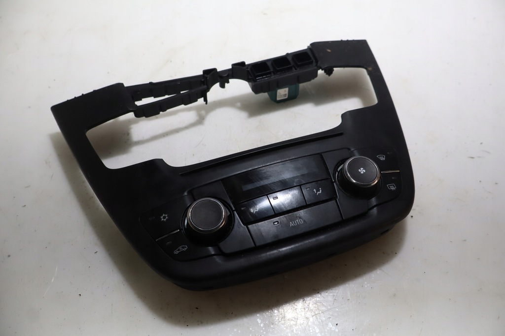 фото №1, Панель керування обдув opel insignia a uk