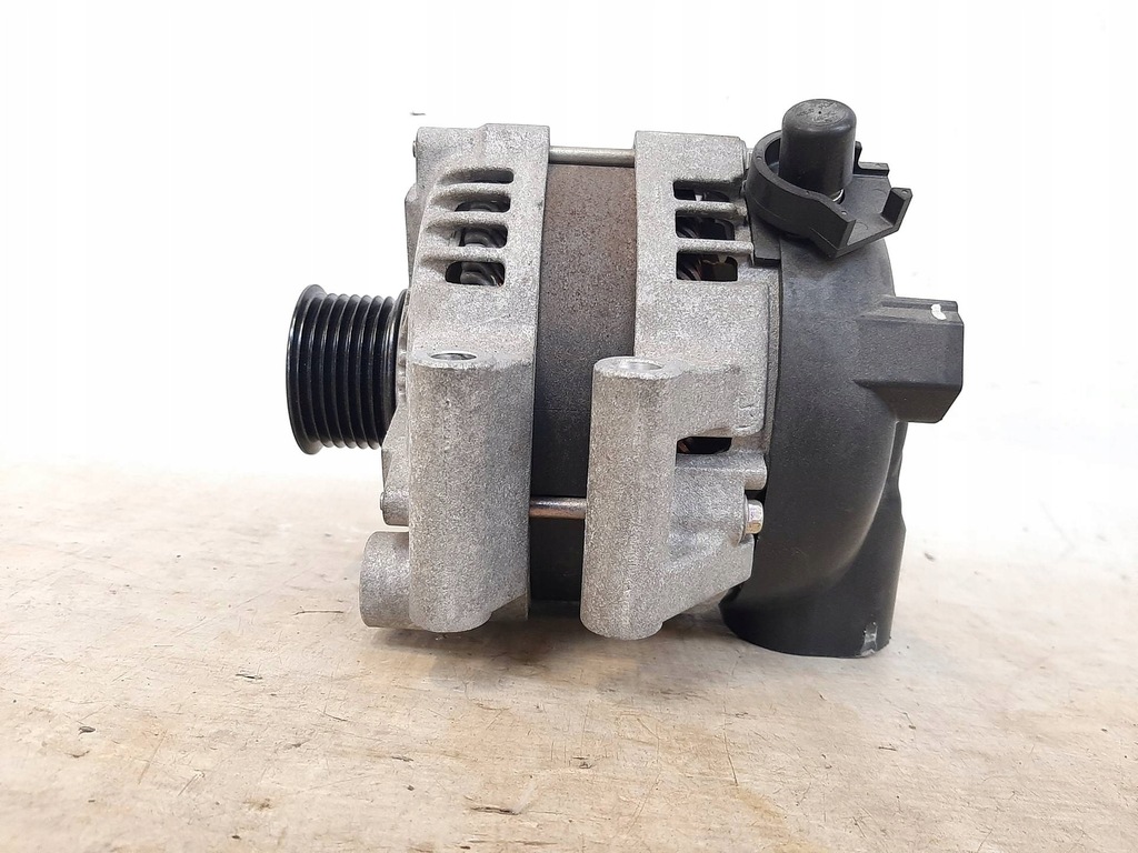 фото №5, Генератор bmw m5 f10 m6 f06 f12 f13 x5m f85 x6m f86