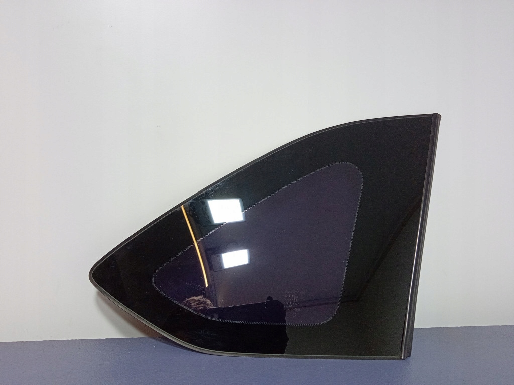 фото №1, Honda fr-v стекло кузовная задняя правая задняя