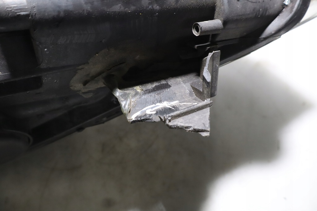 фото №6, Лампа права передня renault clio iv lift