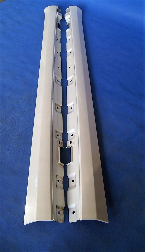 фото №1, Mercedes s klasa w222 молдинг порог порог правая