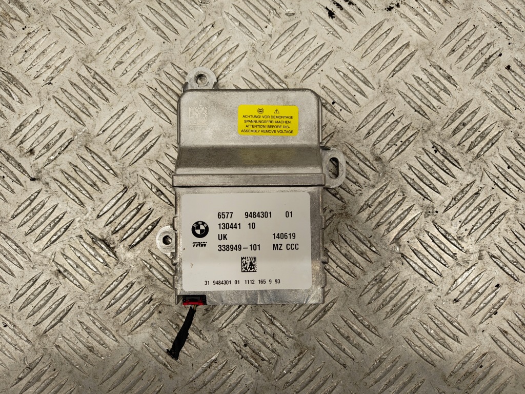 фото №1, Bmw 2 f45 f46 датчик подушек подушка безопасности 9484301