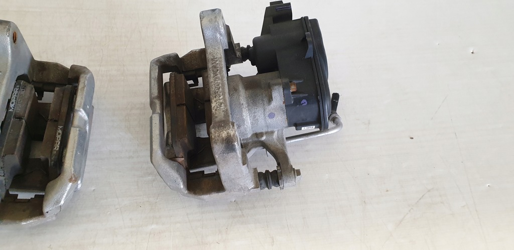 фото №8, Dodge ram 1500 5 v супорт задня лівий правий оригінал 19-24r