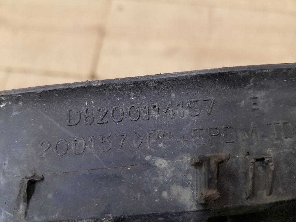 фото №3, Решётка бампера перед правая renault megane ii