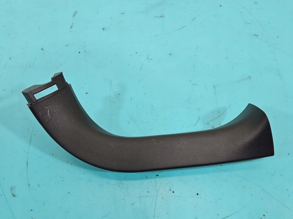 Оббивка кришки обшивка багажника lexus ct 10-22 67750-76010 64790-76011 в Україні