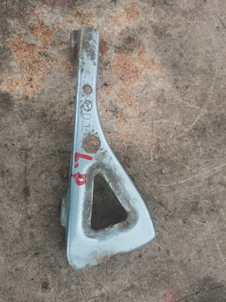 фото №1, Кронштейн кронштейн крыла левый mazda 6 ii gh