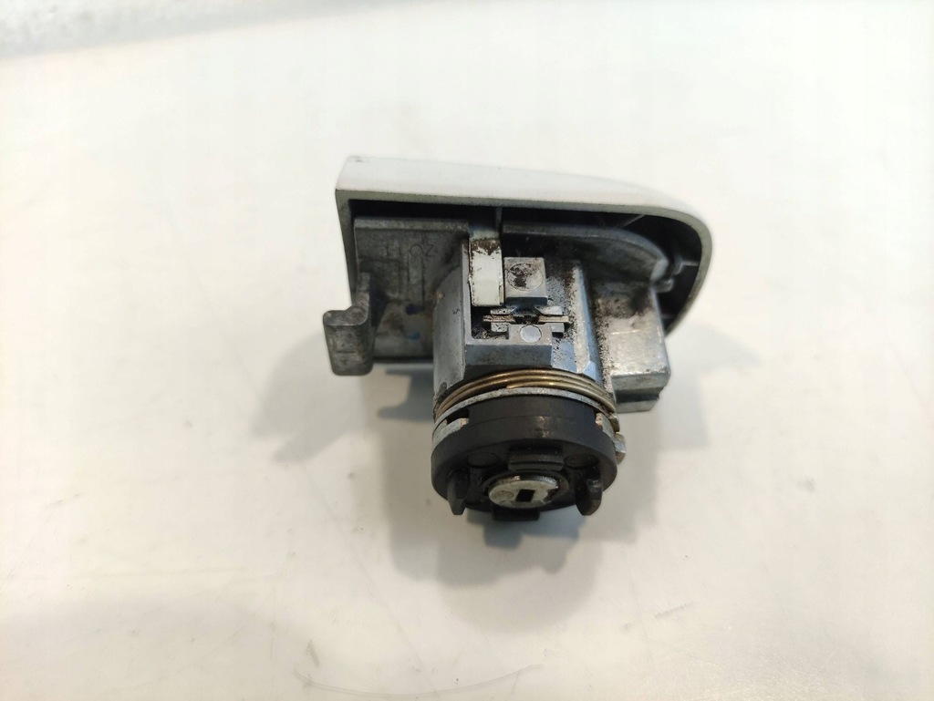 фото №7, Volvo xc60 09-13 замок двері правий перед 30784964