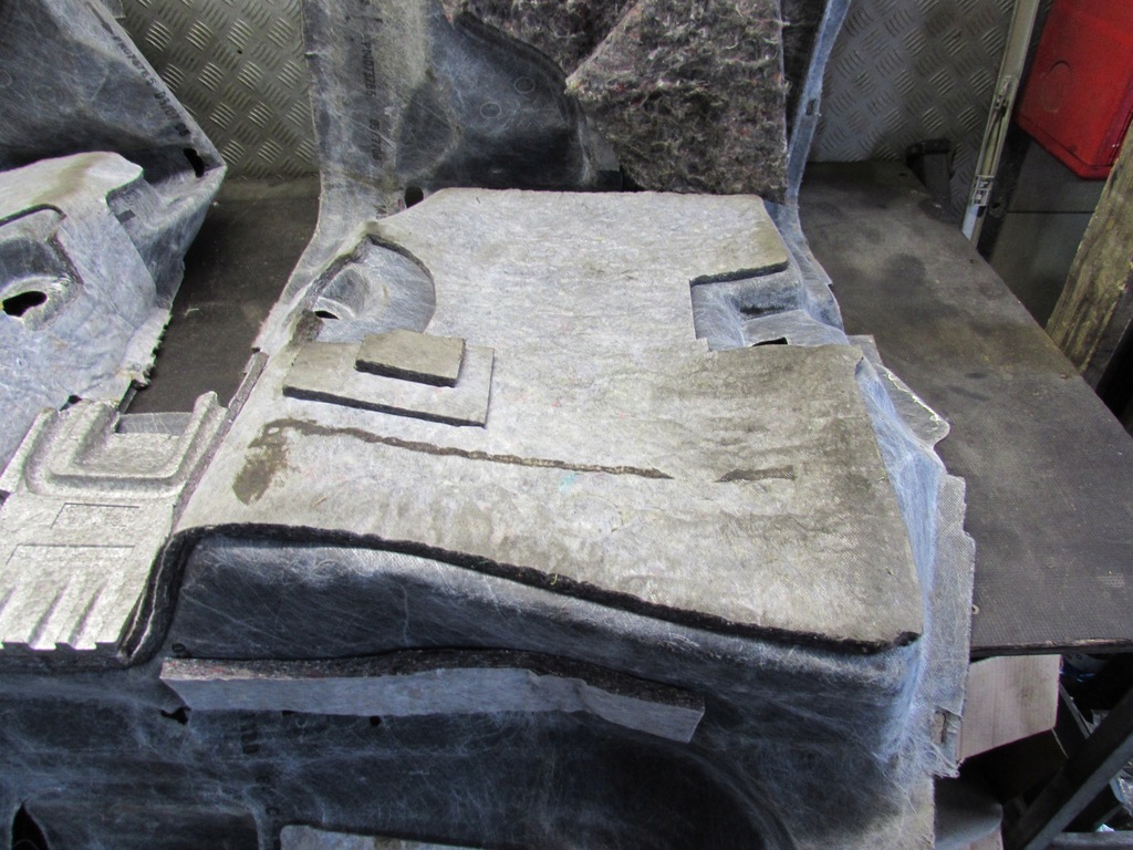 фото №14, Обшивка підлога kia ceed 06-10r kombi