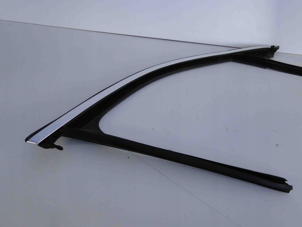 фото №6, Mercedes e klasa w213 прокладка скло двері гумовий елемент