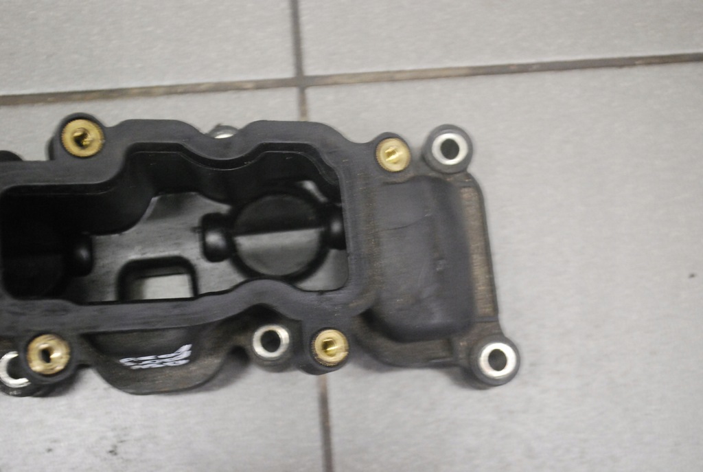 фото №3, Колектор всмоктуючий лівий audi a8 d3 3.0 tdi 059129711ck