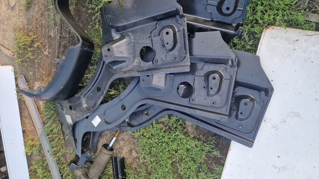 фото №5, Vw transporter t5 t6 обшивка блок двигателя перед порог подкрылок