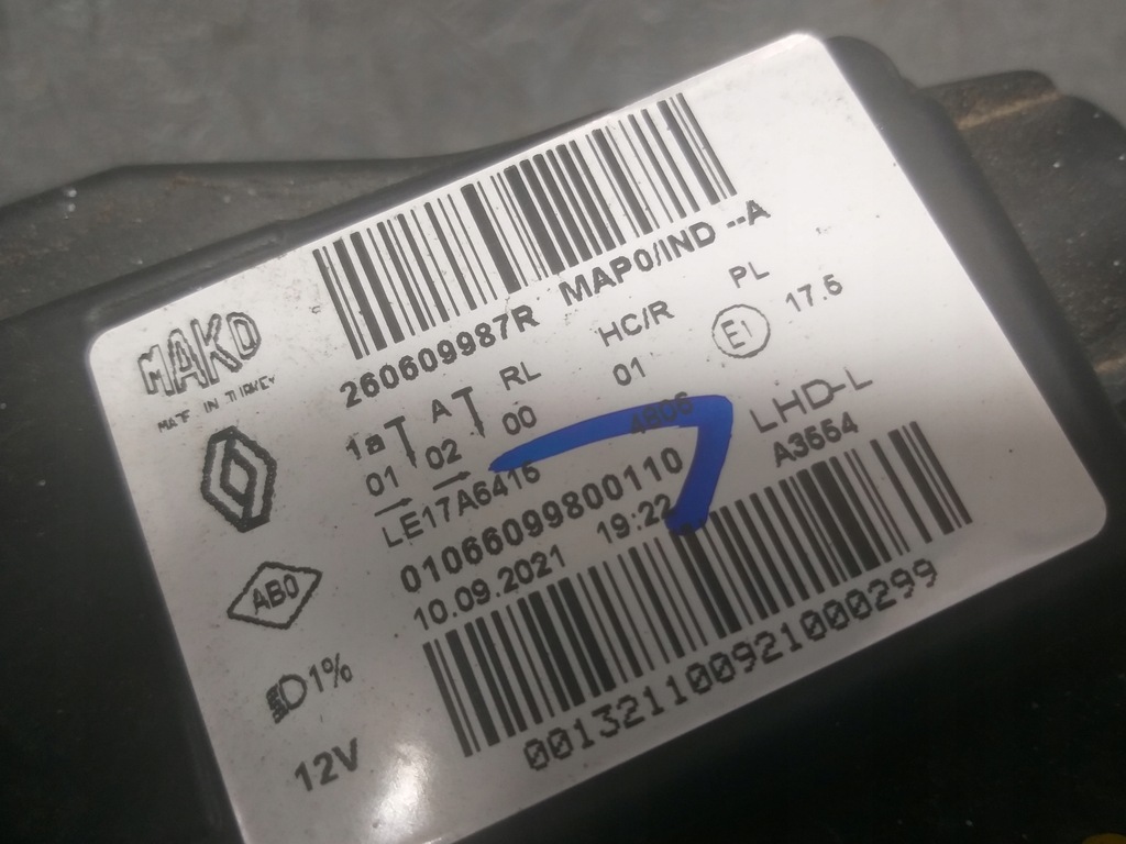 фото №5, Лампа перед левая renault clio v 5 full led 260609987r