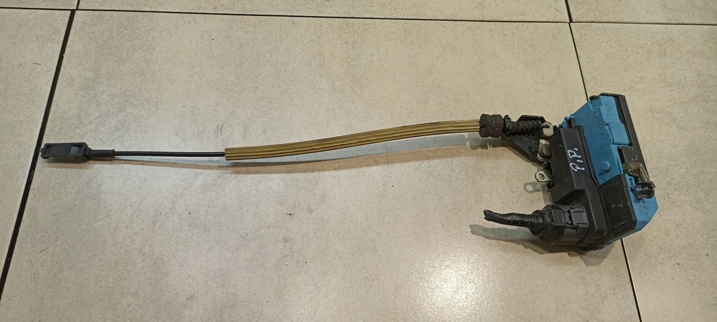 фото №1, Замок дверь правый перед volvo s60 i 2.4 d5