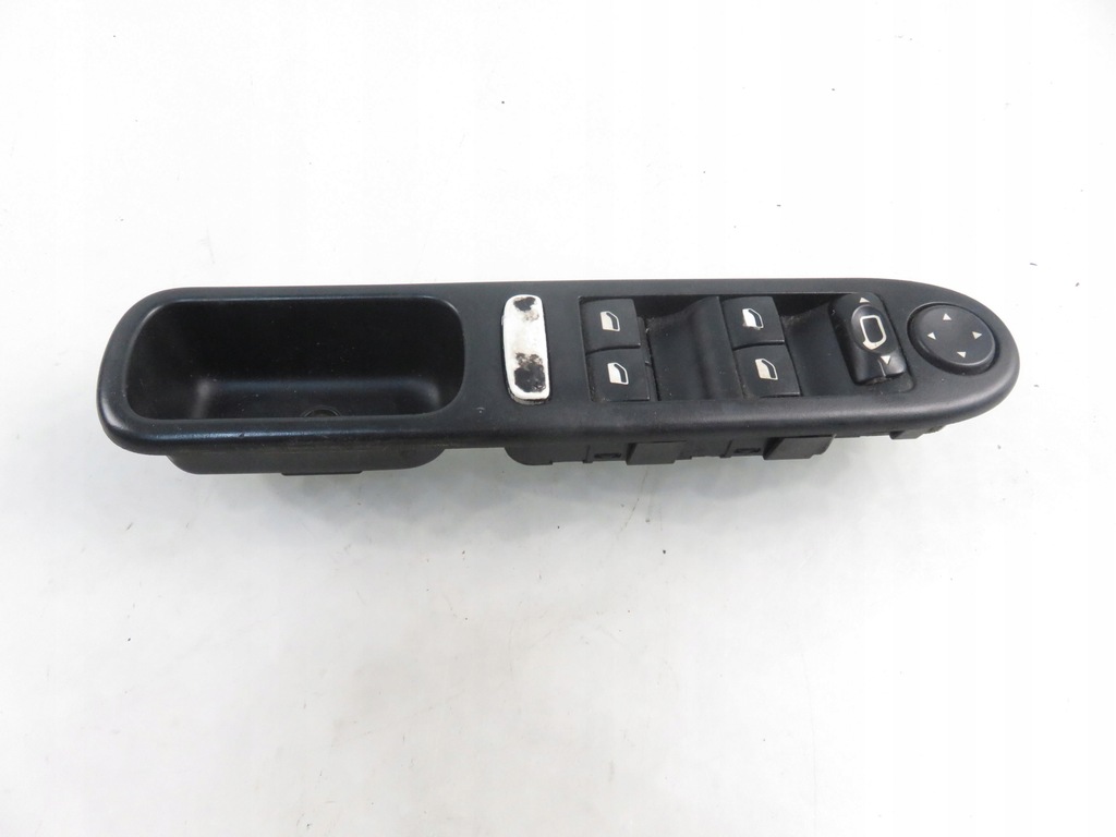 фото №7, Панель окон peugeot 307 sw