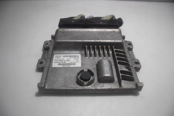 фото №1, Бортовой компьютер двигателя c4 grand picasso ii lift 2.0hdi