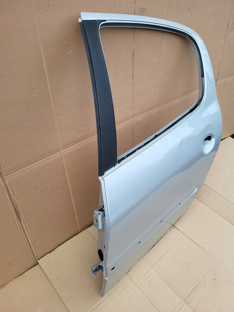 фото №5, Дверь левый задняя - peugeot 206