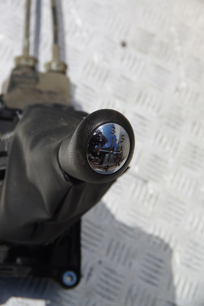 фото №1, Домкрат ручка чохол перемикання передач renault clio iv 1.5 dci 5-biegów