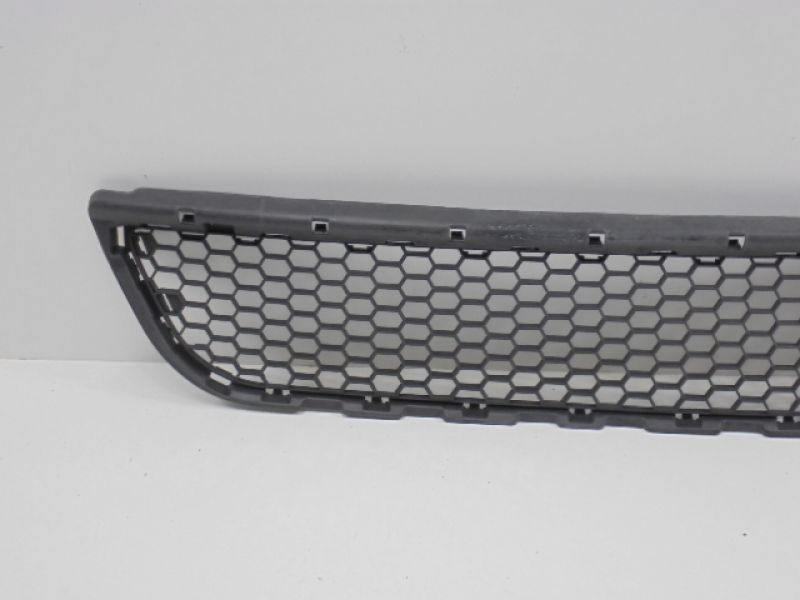 фото №9, Logan i mcv kombi решітка бампера oryg