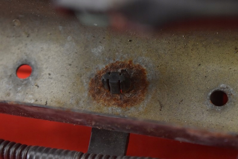 фото №14, Pas передний усилитель suzuki grand vitara 2 ii 05-14