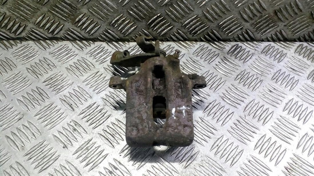 фото №1, Супорт лівий задній do alfa romeo gtv spider