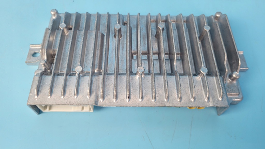 Mercedes eqe 350+ 23r модуль система парковки a0009009842 Доставка