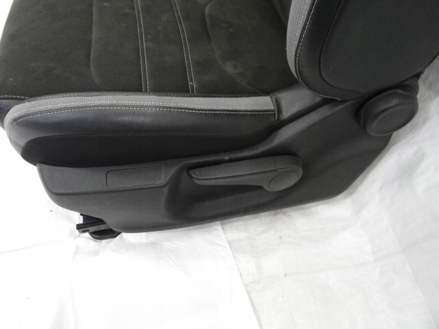 фото №14, Citroen ds4 lift ds4 crossback сиденья заднее сиденье ремни клипсы alcantara идеальное состояние