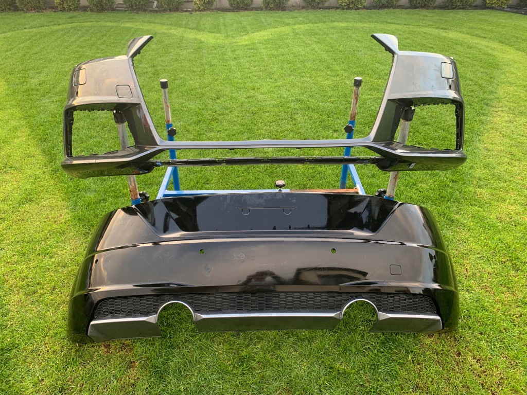 фото №1, Audi tt s line 8s0 14- бампер задняя pod pdc