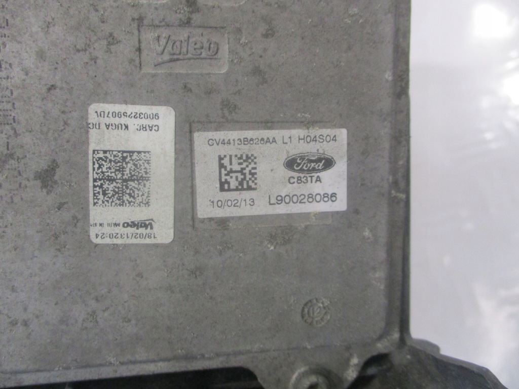 Фара фара правый  ford kuga mk2 ксенон оригинал cv4413b626aa в Украине