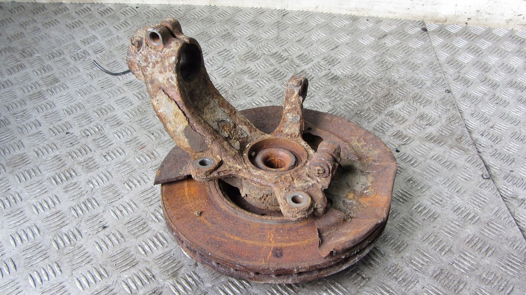 фото №5, Volvo xc60 поворотный кулак правая перед 08-13