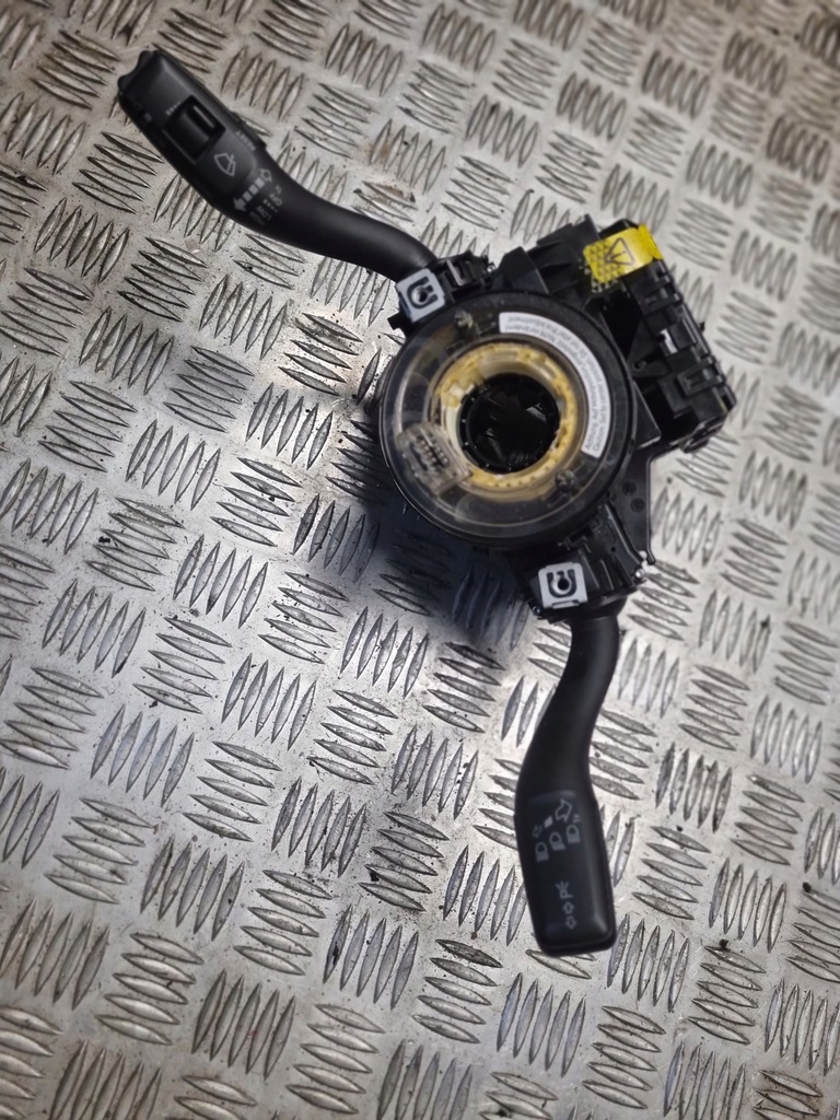 фото №1, Переключатель комбинированный audi 1k0959653d